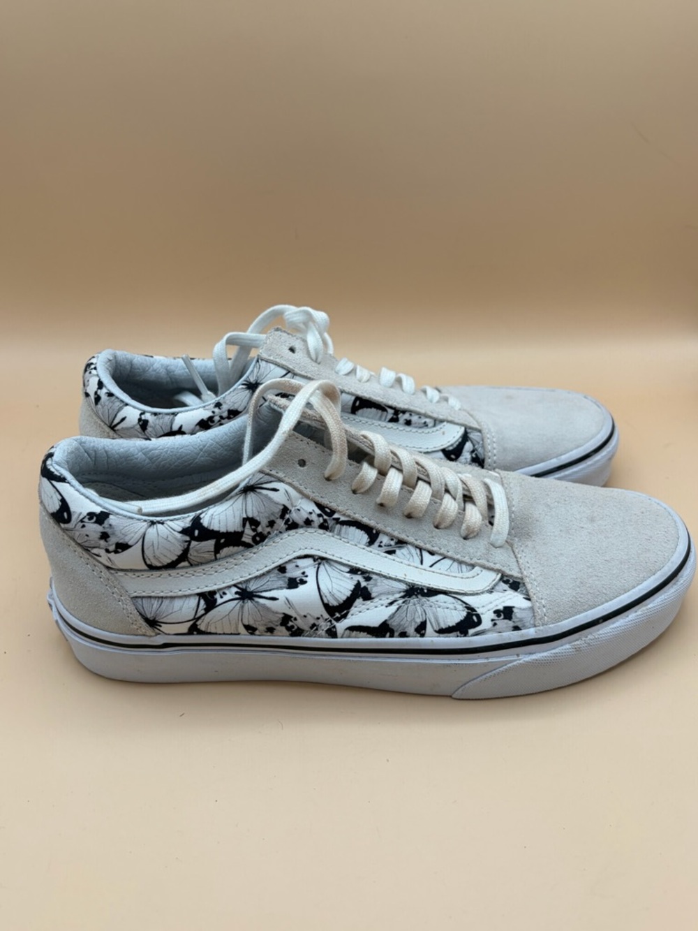 Vans Old Skool Butterfly Panel Sneakers - White/Black Women’s Size 8.5, Men’s 7 - Picture 1 of 8